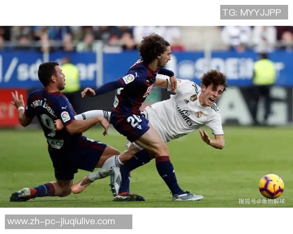 皇家社会与维拉利尔激战在即谁能在欧联杯中脱颖而出